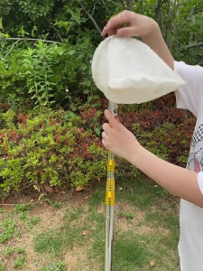 1.7m-7.5mนเก็บผลไม้ การตัดกิ่งไม้ อเนกประสงค์แท่งพับสแตนเลสคไม้สอยยืดหดได้ ด้ามสไลด์ยาว เลื่อยกิ่งสูง กรรไกรตัดกิ่งไม้สูง ที่ตัดกิ่ง