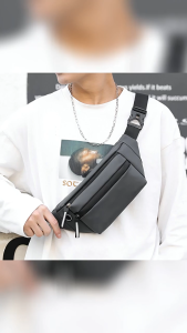 กระเป๋าคาดอก พร้อมช่องใส่หูฟัง กระเป๋าคาดเอว ผ้ากันน้ำ ดีไซน์เท่ พร้อมส่ง