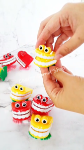 Jumping Teeth Halloween Prank Toys Funny Wind Up Toy Chattering False Teeth Gag Mainan Lucu Gigi Palsu