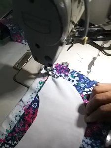 Sepatu Corong Mesin Jahit Kelim/Lipat Corong Kelim Lipat Ke Bawah