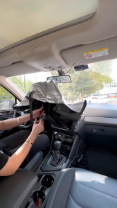 Payung Penutup Kaca Depan Mobil Pelindung Panas Matahari Portable Universal Car Umbrella MS