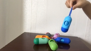 CODMALL Tempat Kantong Plastik Sampah Mini Dispenser Popok Bayi Portable Mini Gantungan Serbaguna R1139