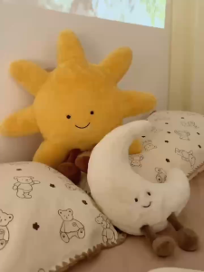 🔥พร้อมส่ง🔥ดวงอาทิตย์ ตุ๊กตา ของเล่น ดวงจันทร์ หมอนตกแต่งบ้าน โซฟา หมอนเบาะ  สามารถใช้เป็นของขวัญได้