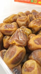 Kurma sukari madinah premium 1kg - sukkari alqassim