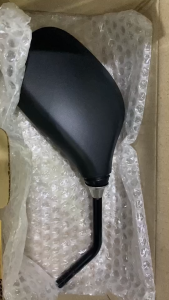 กระจกมองหลังด้านขวา รหัส (88210-KWW-640)  WAVE110IWAVE125I จำนวน1ข้าง อะไหล่แท้เบิกตรงจากศูนย์ฮอนด้า