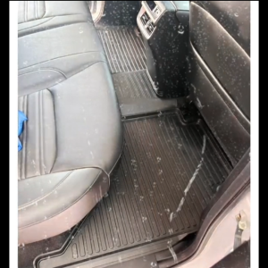 ผ้ายางปูพื้นรถยนต์ ถาดยางปูพื้น พรมปูพื้นรถ ISUZU D-MAX 4DOOR DMAX 2020-2024 5 ชิ้น