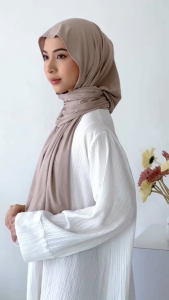Fahima – Pashmina Kaos Rayon Premium | Pashmina Turki Oman