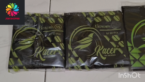 KRESEK HITAM KACER EKONOMIS 40 (40cm x 50cm) ISI +/- 50 LEMBAR / HD KANTONG HITAM EKONOMIS / PLASTIK HITAM EMBOS 15 17 24 28 35 40 100% ASLI MEREK KACER BERKUALITAS - Lazada