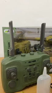 Paket Lengkap Baterai RC Tank JW Mainan Anak Laki