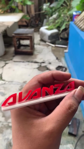 Pajangan Dashboard Mobil Avanza Emblem Timbul 3D Bahan Resin Fiber Glass Dengan Banyak Pilihan Warna