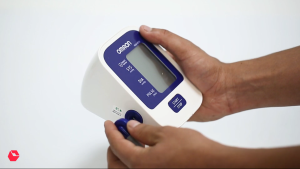 Omron HEM-8712 Automatic Upper Arm Blood Pressure Monitor BP BPM Digital