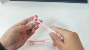 Ivorybaby Sikat Gigi Anak Sanrio Gosok Gigi Lembut 2-7 Tahun