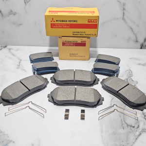 KAMPAS REM CAKRAM DEPAN BELAKANG 1SET ALL NEW PAJERO DAKAR 2016 KE ATAS