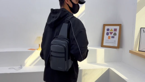 Techdoo Tas Selempang Pria Multifungsi Slingbag Cowok Casual Tas Slempang Daily TS509