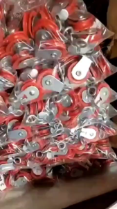 รอกฟาร์ม รองแขวนเชือก รอกเชือก รอกพลาสติก ขนาด 4.5 เซน