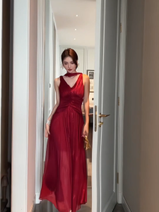 ZYHT EraVogue Váy nữ Váy đỏ Váy hình chữ A Váy cổ chữ V Váy công sở Váy Hiso Váy cổ điển Váy công sở Váy dự tiệc Váy dạ hội 50895