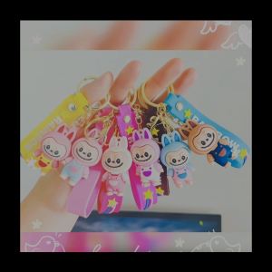 ลาบูบู  พวงกุญแจกระเป๋าใส่เหรียญลายการ์ตูนใหม่ New cartoon wallet keychain for bag YSK