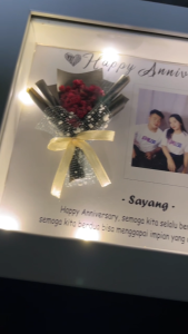 Kado Ultah Aesthetic Bingkai 3D Pakai Lampu | Hadiah 1 Paket Anniversary & Graduation Wisuda Wedding Murah