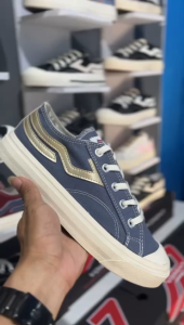 Sepatu ABU GOLD Vorent Low Revlublick & Kaos Kaki Free