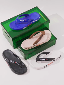 Flip-flops men 2024 new summer slippers outdoor non-slip sandals trend personality outside wear flip-flops