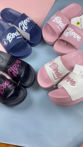 Body Glove รองเท้าแตะแบบสวมผู้หญิงส้นสูง 2 นิ้ว รุ่น BGL151 (37-40)