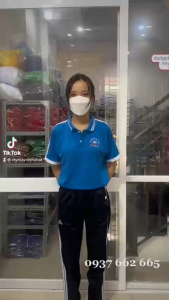 Áo Thun Thể Dục Trường Tiểu Học Tân Quý Tây 3 Cổ Bẻ Màu Xanh Vải Đẹp Mát Chất Lượng - Hình thật