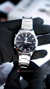 Jam Tangan Pria Casio Edifice EFV-C120D-1A Black Dial Stainless Steel Strap