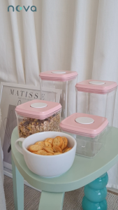 NOVA รุ่น NOP (ฝาสีชมพู) กล่องสูญญากาศ ป้องกันความชื้น มด แมลง สำหรับใส่นมผง ขนม อาหารแห้ง