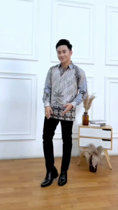 KEMEJA BATIK PRIA LENGAN PANJANG MOTIF DWIJAYA SKY BLUE BATIK MODERN BATIK SERAGAMAN KANTOR BATIK PEKALONGAN BATIK KATUN
