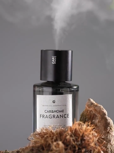 Car Air DiffuserSmart Rechargeable Air FreshenerMist Aromatherapy Car HumidifierEssential Oil Fragrance Aromatherapy/Pewangi Kereta汽車香水車載香薰空气净化器