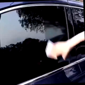 Tisu Kaca Mobil & Tisu Basah Mobil: 80lbr Tisu Pembersih Kaca