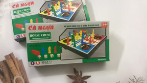 Cờ cá ngựa bộ đồ chơi cờ cá ngựa có nam châm KT bàn 24x24