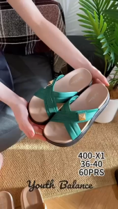 Sandal Wanita Selop Platform Motif Silang Simpel Fashion Trendi Jelly Anti Slip