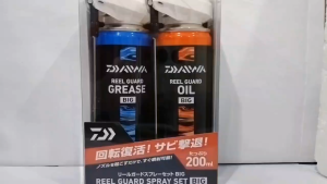 DAIWA REEL GUARD SPRAY SET (GREASE&OIL)