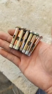 Tắc kê nở  đầu lục giác sắt xi kẽm ( Bu lông nở đầu lục giác / Vít nở đóng tường )