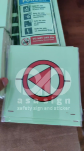 STIKER FIRE CONTROL IMO SYMBOL KAPAL 15x15 | IMO SIGN GLOW IN THE DARK