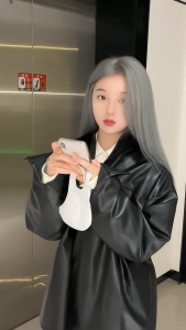 ✨2025สียอมผมแฟชั่น✨FEKAGNAS ยาย้อมผม สีติดนานไม่หลุดล่าย การคุ้มครองพันธุ์พืช แฟชั่นหลังการย้อม ไม่ทำลายเส้นผม