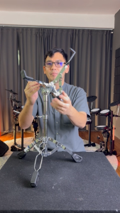 ขาตั้งสแนร์ แบบตั้งพื้น พับได้ ขาตั้งกลองสแนร์ 3 ขา Snare Drum Stand