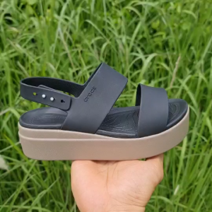 รองเท้ารัดส้นผู้หญิง Crocs Brooklyn คุณภาพพรีเมี่ยม✨ ราคาถูก - วิธีการดูแลสุขภาพ ราคาถูก