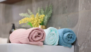 70 x 140cm A Soft Care Waffle Weave Bath Towel 100% Long Staple Cotton 棉之爱纯色华夫格纯棉浴巾