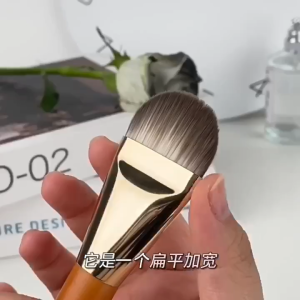 แปรงรองพื้นลิ้นบางพิเศษและกว้างคอนซีลเลอร์ไม่ย้อมสีและไม่กินแป้งแปรงแต่งหน้าผมนุ่มหัวแบน แปรงแต่งหน้า แปรงรองพื้น หัวแบน