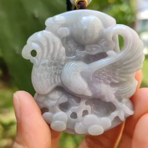 Lavender Natural Type A Jadeite Pendant crafted with Eagle meaning win good for businesse majesty power and freedrom certificate weight 75.8150 gram 57 * 54.20 * 15.10 mm (pendant111)