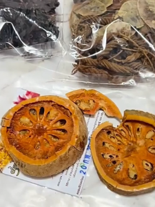 มะตูมแห้ง  200g/500g/100gกรัม相片 การอบแห้งตามธรรมชาติ ปราศจากสีธรรมชาติ