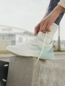 ANTA Women Basic Running Shoes Soft Comfortable Lightweight Breathable Sports Sneakers Jogging Shoes 922415522