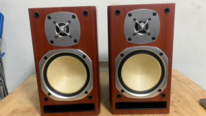 bán cặp loa Booksheolf nghe nhạc Onkyo D - N7TX hát cực hay