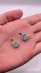 Mặt dây chuyền titan sang trọng đính đá 10 li Mặt charm titan vòng cổ thanh lịch màu vàng hoặc trắng