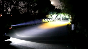 Lampu Led Motor Depan Lampu Sorot Tembak Led Lampu Tembak Laser Owl Cr7 Led Mini 2 Warna Lampu Motor Dekat dan Jauh