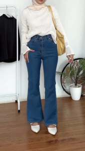 Celana Cutbray Jeans Wanita Terbaru - Highwaist Cutbray Jeans Wanita - Celana Jeans Wanita Jumbo