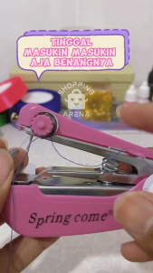 Mesin Jahit Tangan Kecil Merk Spring Come Mini Portable Hand Sewer Machine Warna Warni Alat Peralatan Perlengkapan Aksesoris Home Stuff Rumah Tangga Tools Prakarya Kerajinan Craft Crafting Art Seni Kesenian Kertakes Kain Baju Dress Penjahit Tailor Malang