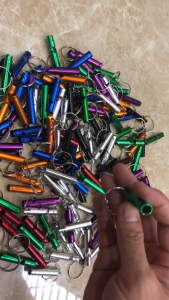 Còi Cứu Hộ Còi Sinh Tồn Bằng Hợp Kim Nhôm. Nhỏ Gọn Và Cần Thiết Phù Hợp Với Hoạt Động Dã Ngoại.